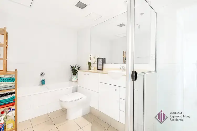 Fifth view of Homely apartment listing, 2801/91 Liverpool Street, Sydney NSW 2000