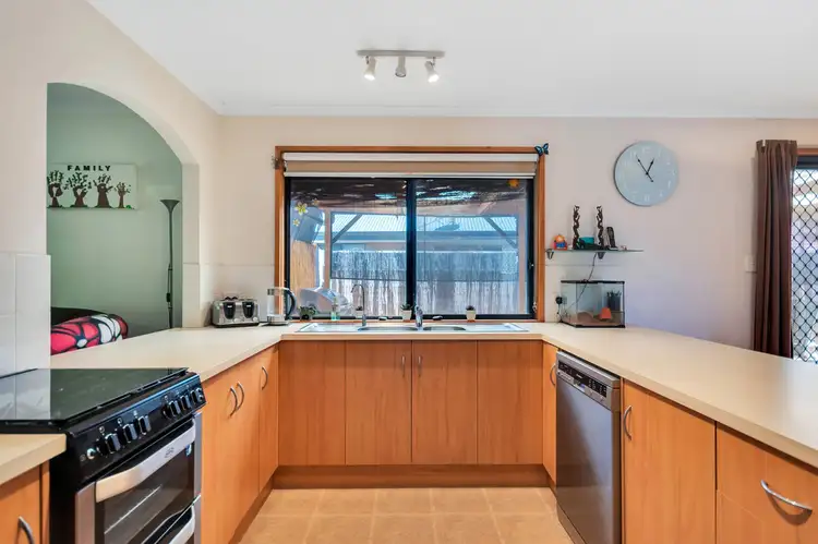 Fifth view of Homely house listing, 28 Huntingdale Road, Noarlunga Downs SA 5168