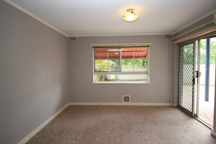 Fourth view of Homely unit listing, 2/9 Gamble Place, Orelia WA 6167