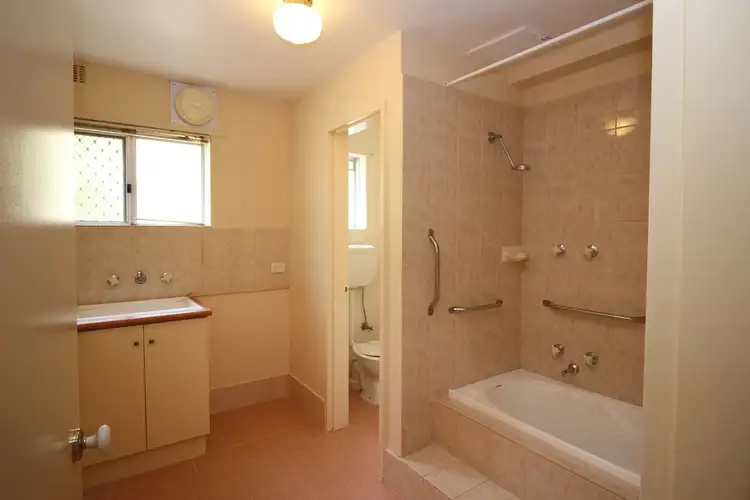 Seventh view of Homely unit listing, 2/9 Gamble Place, Orelia WA 6167