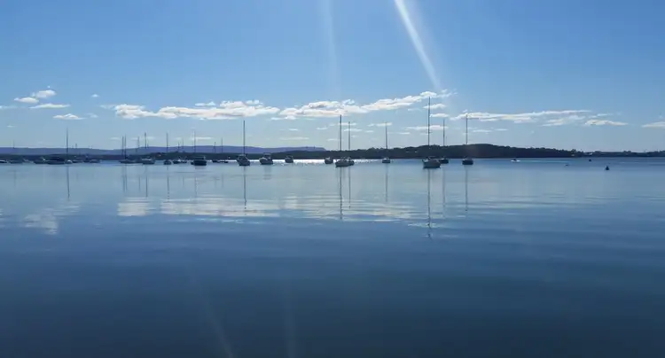 57 Cams Boulevarde, Summerland Point NSW 2259