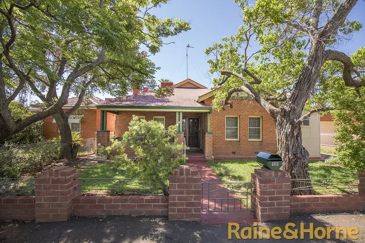 126 Bultje Street, Dubbo NSW 2830