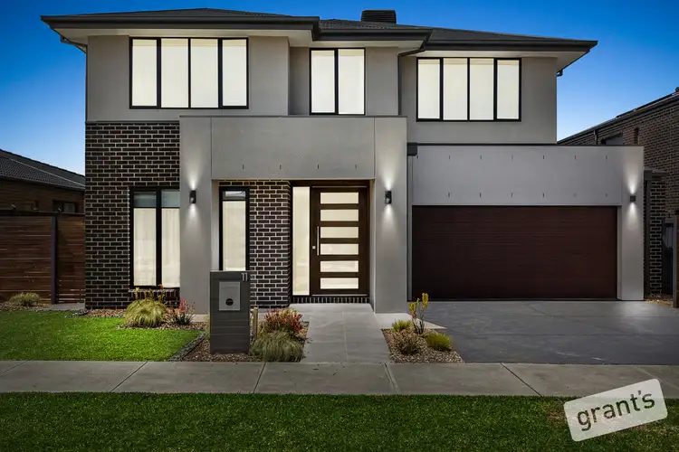 11 Everard Avenue, Clyde North VIC 3978