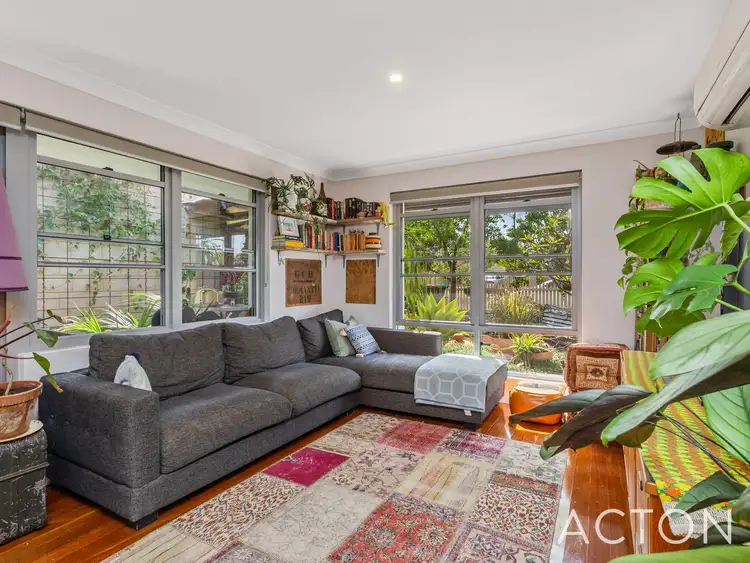 Fifth view of Homely semi-detached listing, 4B Margaret Street, Maylands WA 6051