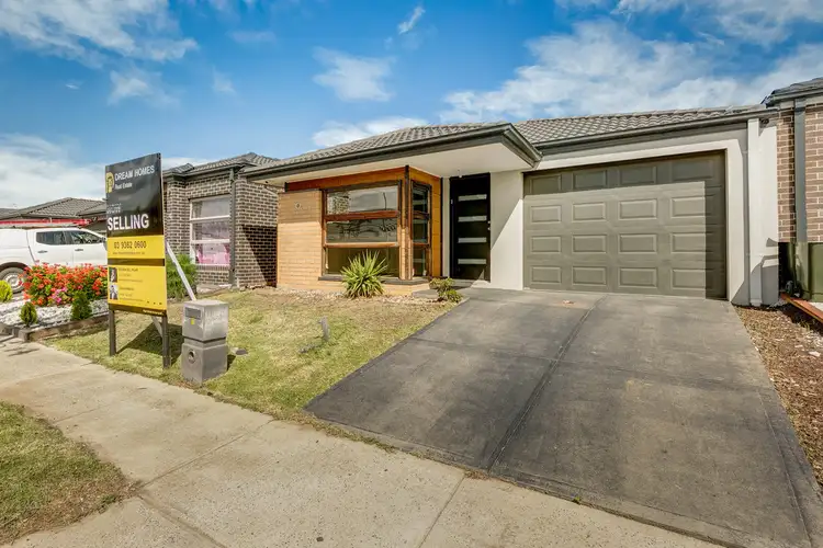 Second view of Homely house listing, 7 MERCEDES DR, Tarneit VIC 3029