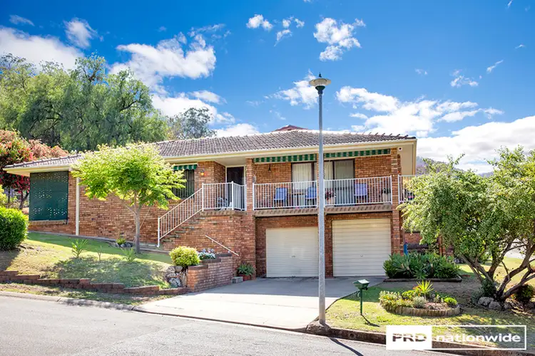 8 Dekalb Street, Tamworth NSW 2340