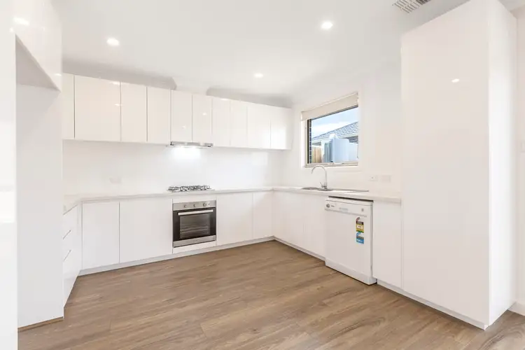 Second view of Homely townhouse listing, 2/28 Woodbine Grove, Chelsea VIC 3196
