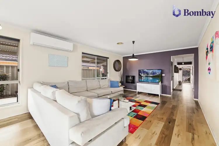 Fifth view of Homely house listing, 14 Durban Place, Craigieburn VIC 3064