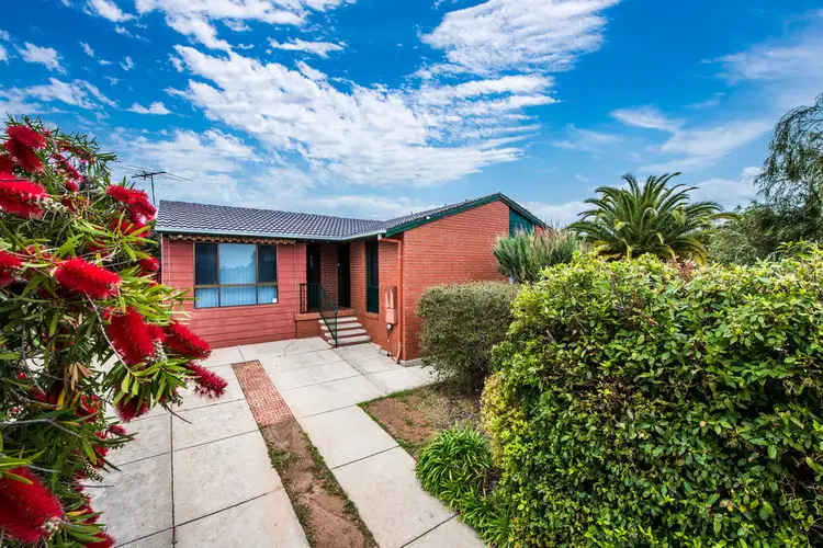 18 Kuranya Way, Morphett Vale SA 5162