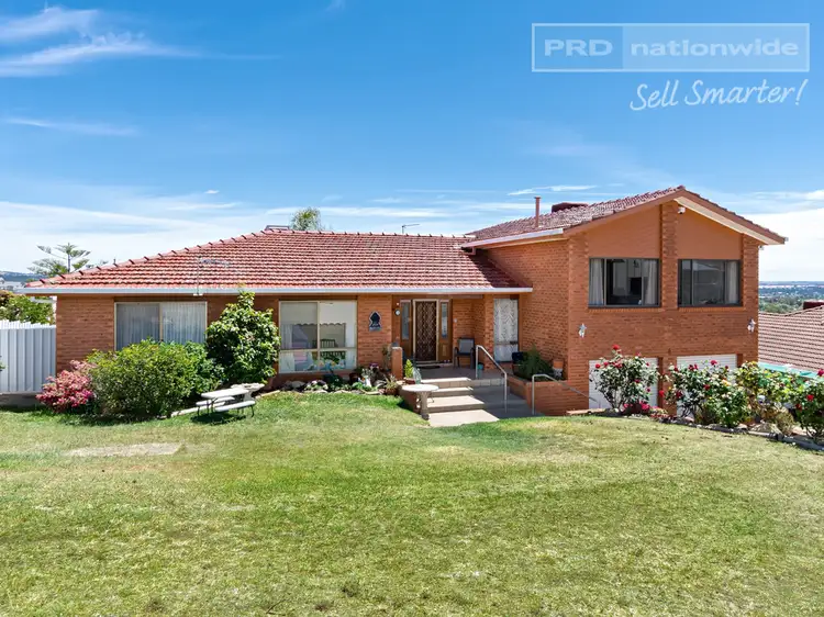 6 Julie Place, Tolland NSW 2650