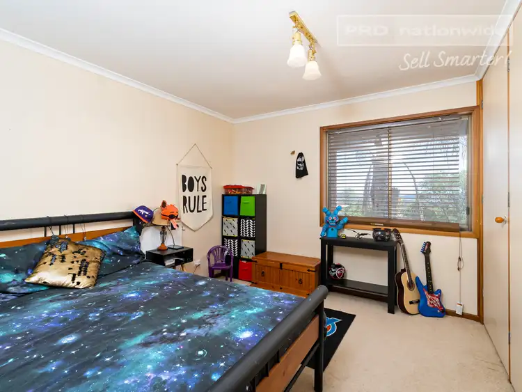 Sixth view of Homely house listing, 6 Julie Place, Tolland NSW 2650