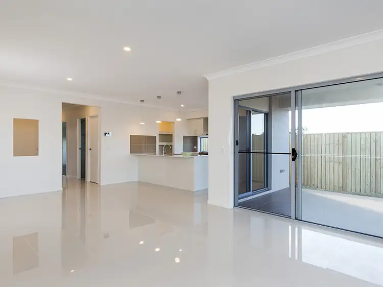 40 Sundew Street