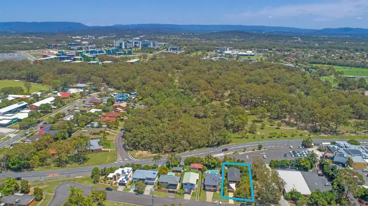 72 Kumbari Close, Southport QLD 4215