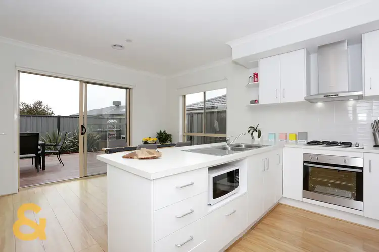 Second view of Homely house listing, 10 Viewmont Avenue, Craigieburn VIC 3064