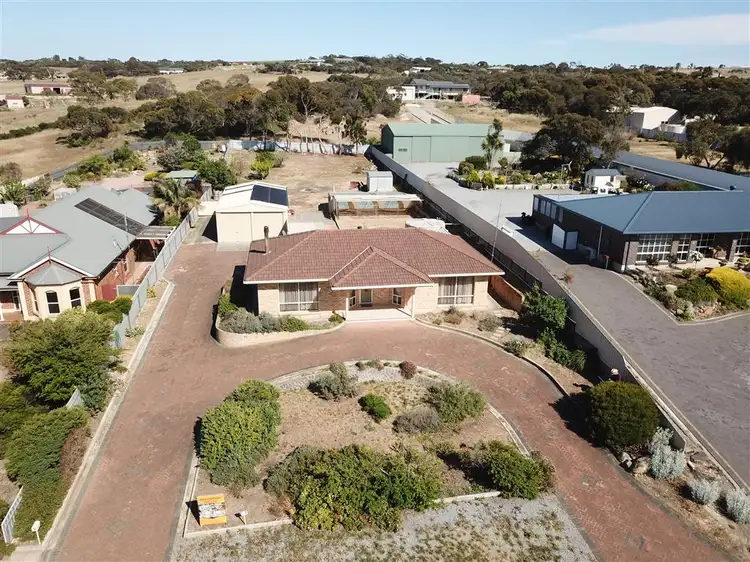 7 Hilltop Drive, Port Lincoln SA 5606