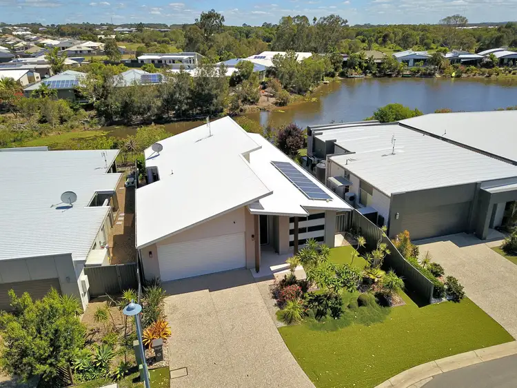 6 Morinda Way, Urraween QLD 4655