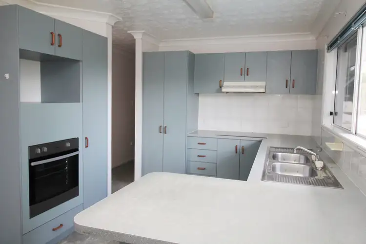 Fourth view of Homely house listing, 15 Chiquita Avenue, Rasmussen QLD 4815