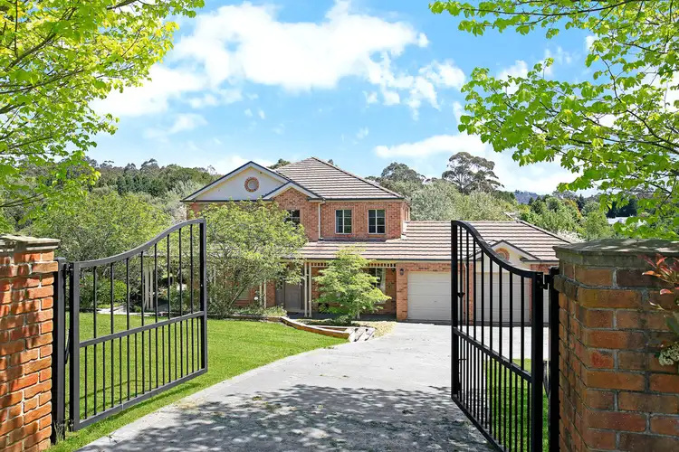8 Farnham Close, Mittagong NSW 2575