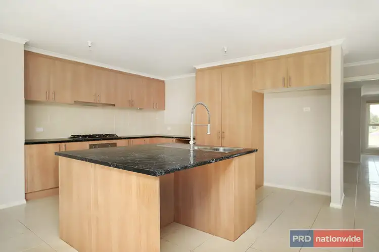 Sixth view of Homely house listing, 21 Ruxton Way, Hopetoun Park VIC 3340