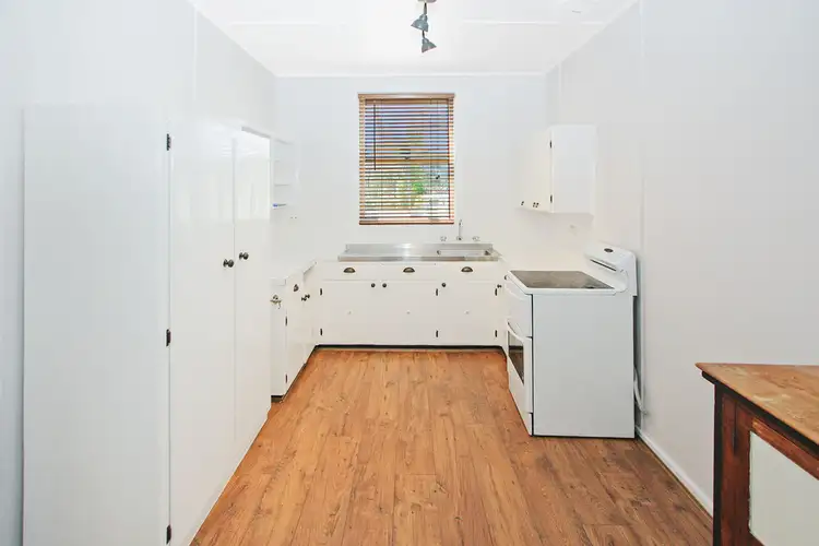 Fifth view of Homely house listing, 2 BOOGEN PLACE, Cooma NSW 2630