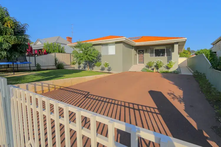 105 Chidlow St, Northam WA 6401