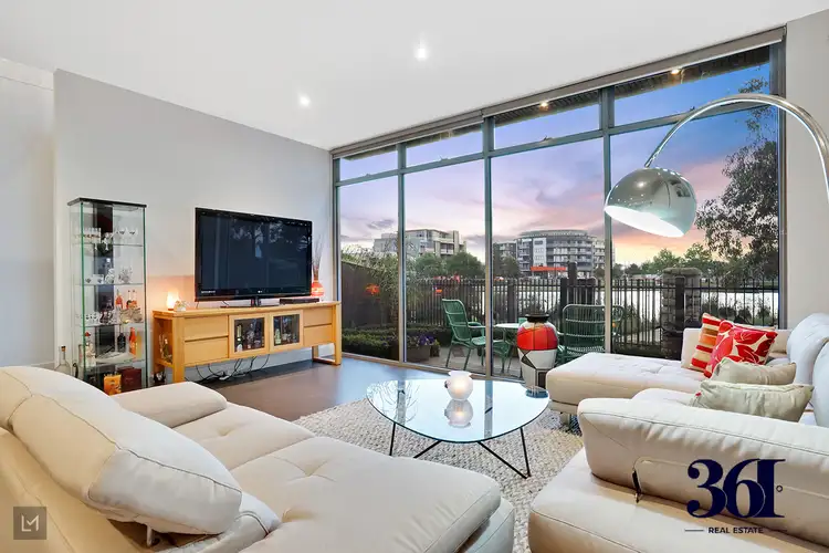 9 The Strand, Caroline Springs VIC 3023