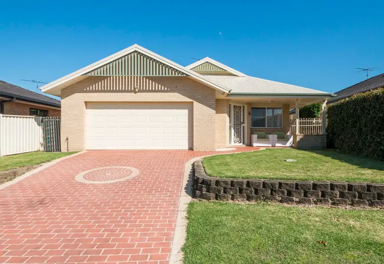 9 North Meadow Drive, Grafton NSW 2460