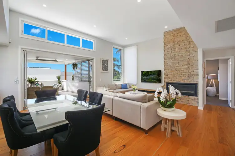 2/62 Havenview Road, Terrigal NSW 2260