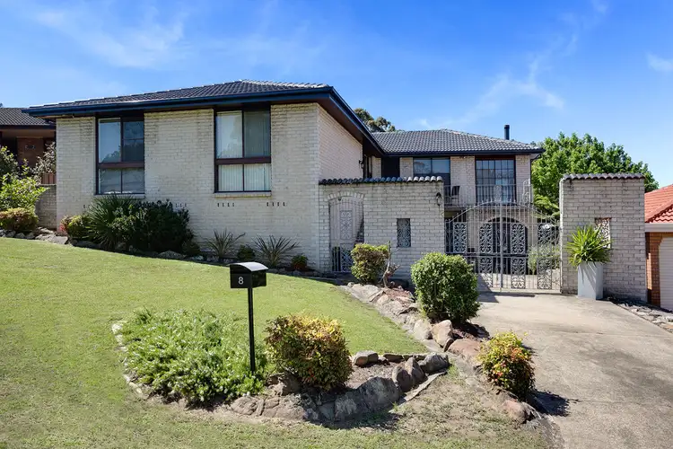 8 Malawa Place, Bradbury NSW 2560
