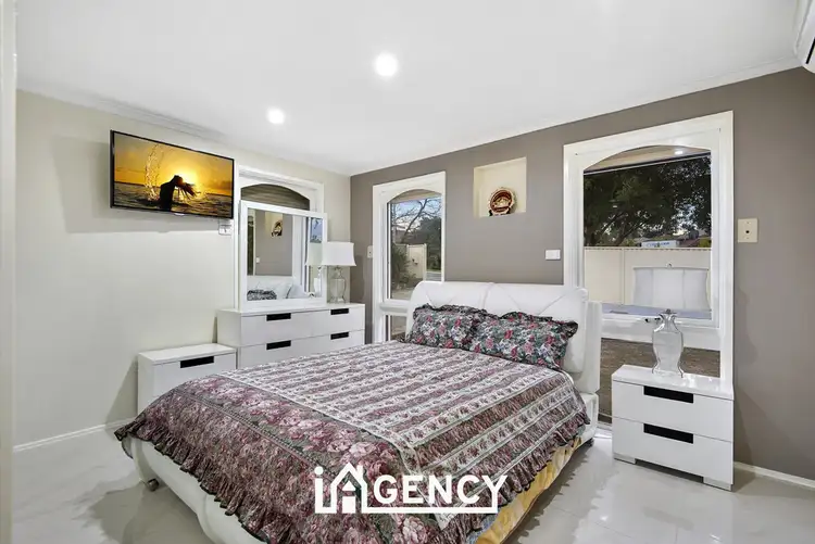 Fifth view of Homely house listing, 148 James Cook, Endeavour Hills VIC 3802