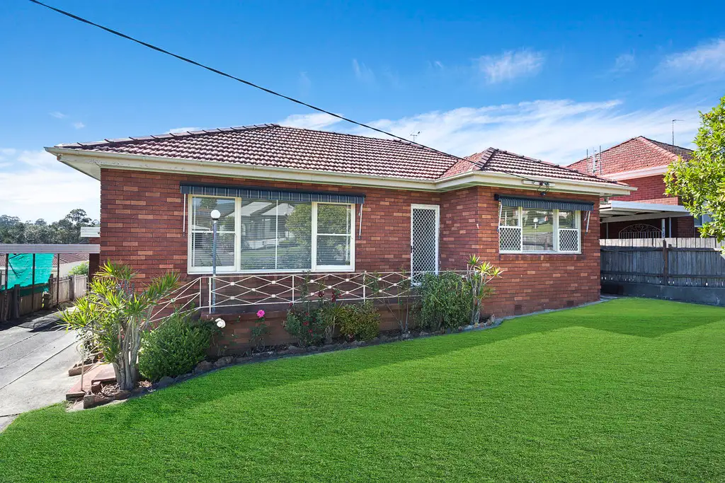 Main view of Homely house listing, 15 Burke Road, Dapto NSW 2530