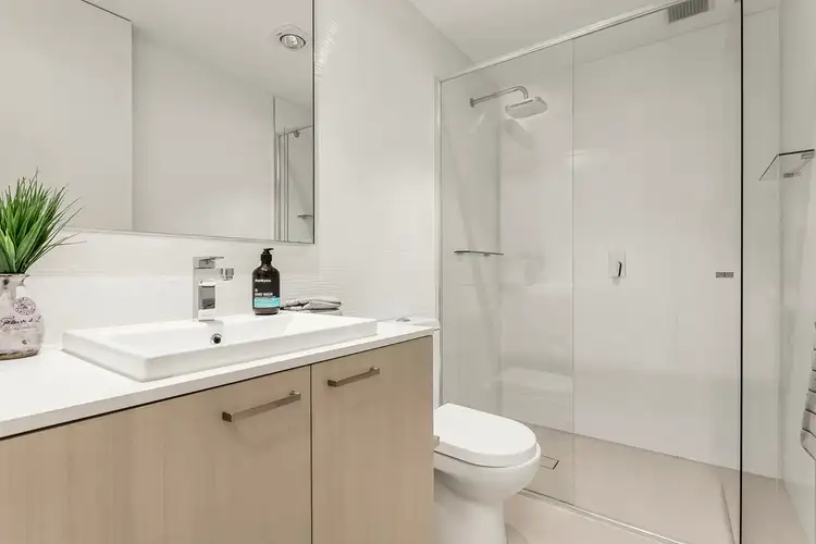 Fifth view of Homely apartment listing, 4/872-874 Doncaster Road, Doncaster East VIC 3109