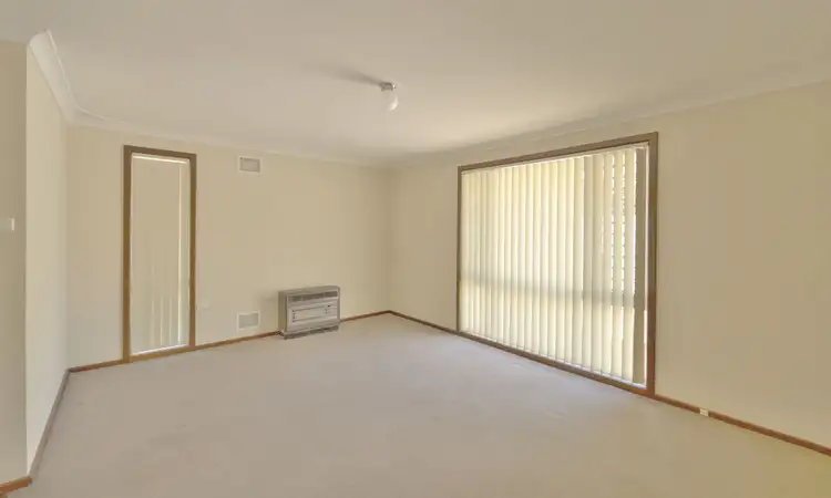 Sixth view of Homely house listing, 2 Solomon Cl, Northam WA 6401