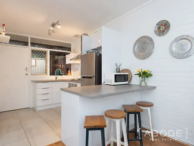 Fifth view of Homely unit listing, 2/102 North Lake Road, Myaree WA 6154