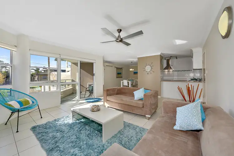 Unit 4, 325 Esplanade, Scarness QLD 4655