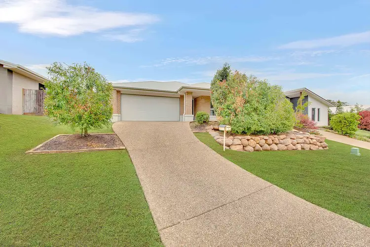 7 IRIS ROAD, Kirkwood QLD 4680