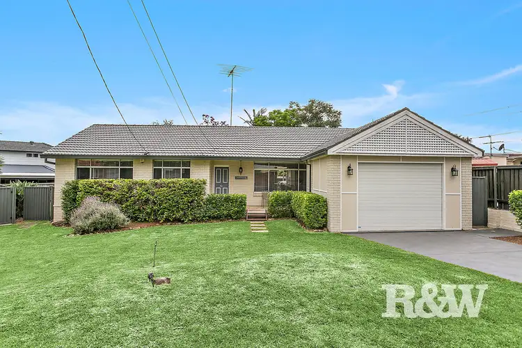 4 Byron Street, Peakhurst Heights NSW 2210