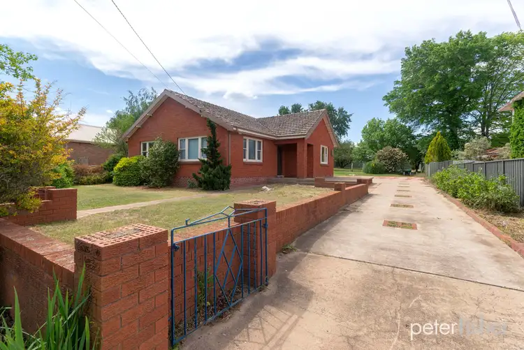 61 Casey Street, Orange NSW 2800