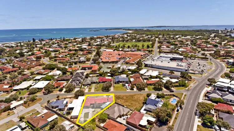 19 Shoalwater Road, Shoalwater WA 6169