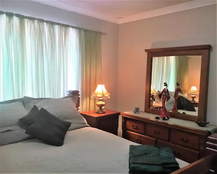 Fifth view of Homely unit listing, Unit 2/6 Uldina Place, Pinjarra WA 6208