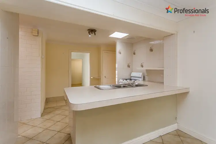 Fourth view of Homely house listing, 8 Prescott Drive, Gosnells WA 6110