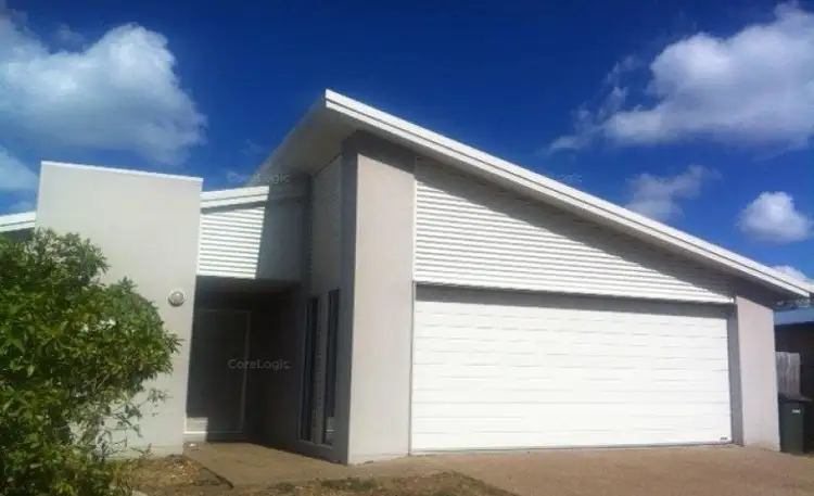 Second view of Homely house listing, 32 Swan View Court, Toogoom QLD 4655