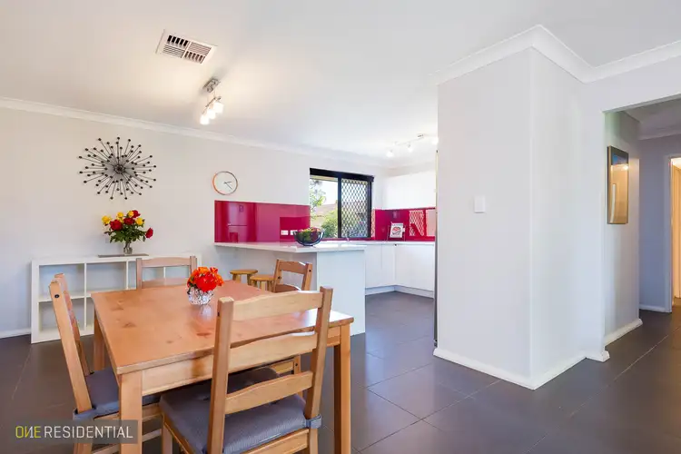 Fourth view of Homely villa listing, 7/5 Kitchener Road, Melville WA 6156