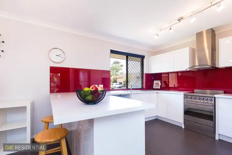 Fifth view of Homely villa listing, 7/5 Kitchener Road, Melville WA 6156
