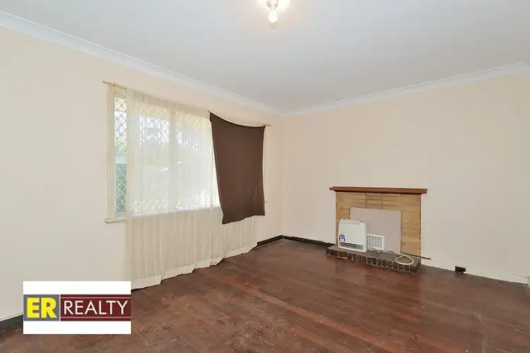 Fifth view of Homely house listing, 19 Clianthus Way, Koongamia WA 6056