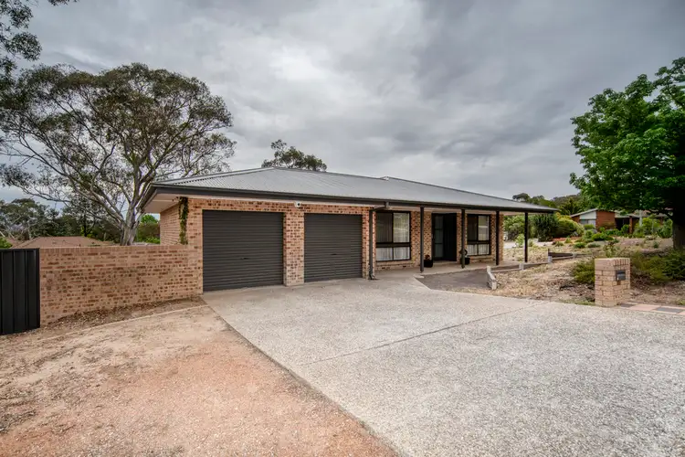 2 Dartnell Street, Gowrie ACT 2904
