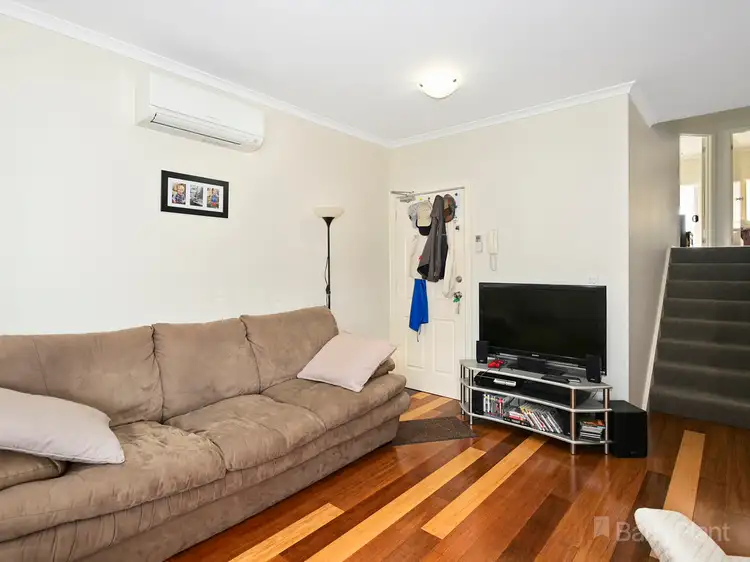 Third view of Homely apartment listing, 5/13-15 Hewish Road, Croydon VIC 3136