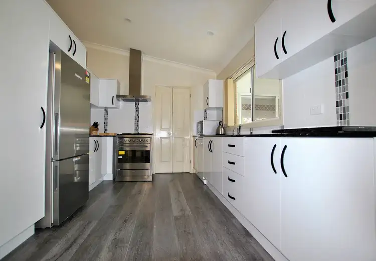 Sixth view of Homely house listing, 4 Berrima Parade, Surfside NSW 2536