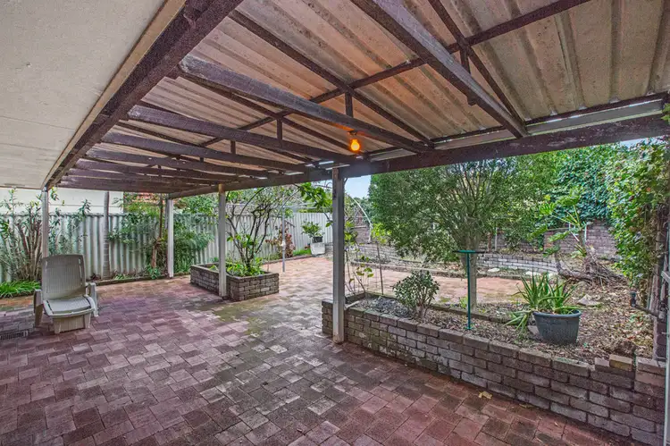 1/17 Fitzroy Road, Rivervale WA 6103