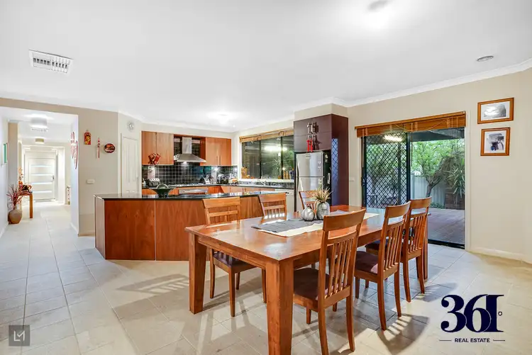 Fifth view of Homely house listing, 20 BENSHAW COURT, Hillside VIC 3037
